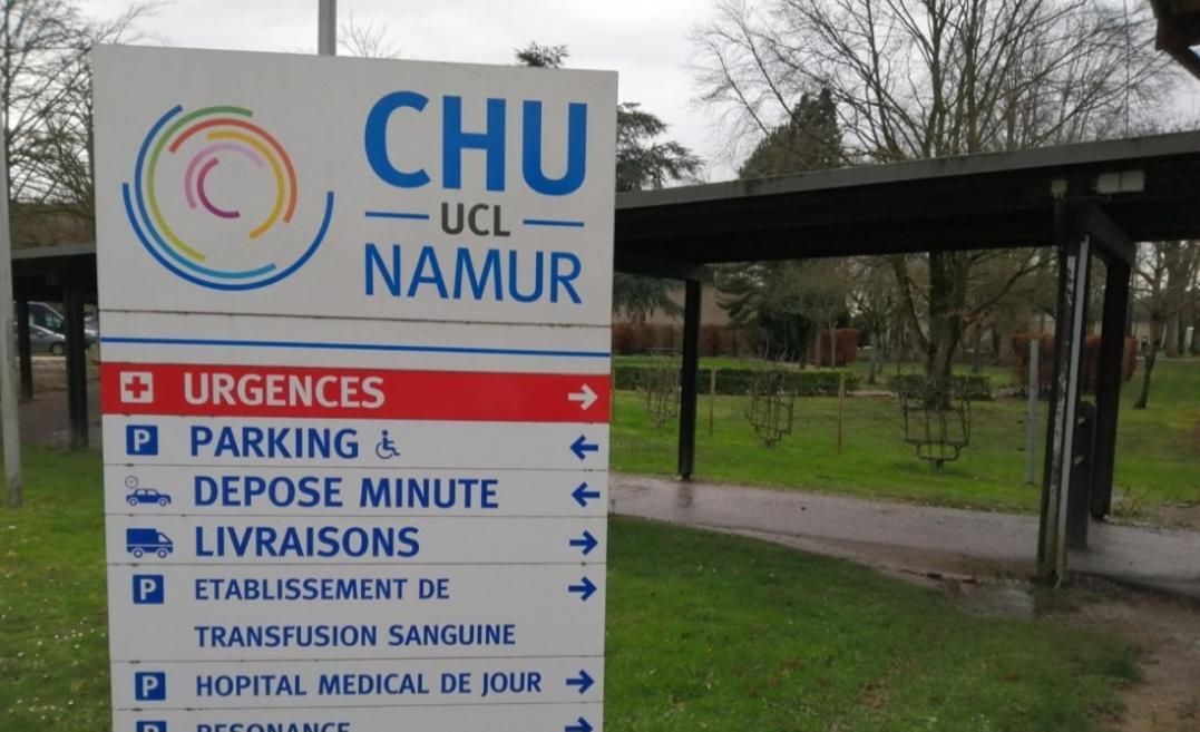 Escale Chambre D'Hotes Au Coeur Du Vieux Profondeville Entre Namur Et Dinant エクステリア 写真